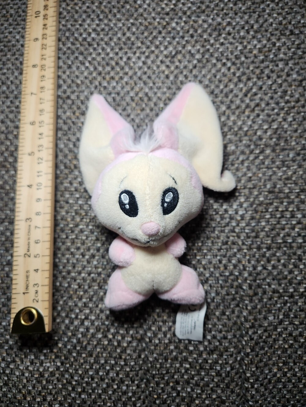 2004 Neopets Pink Miamouse mini Petpet plushie